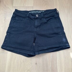 American Eagle Womens Black Jean Shorts Mid Rise 5” Size 4 Stretch Casual Gothic